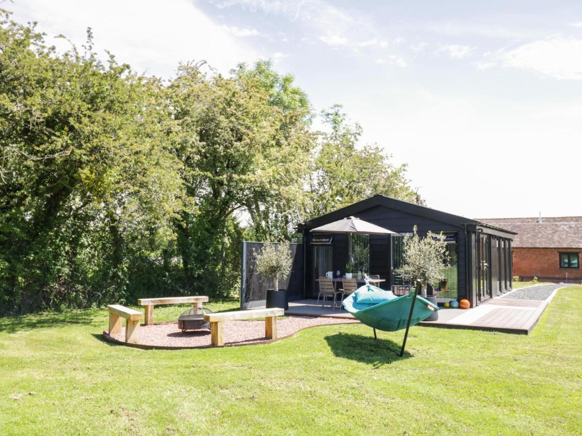 Villa The Tractor Shed Worcester Exterior foto